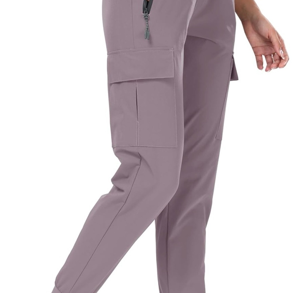 Women's Cargo Jogger Pants in Dusty Lavender